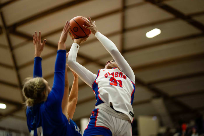 Benson Grants Pass 6A Oregon girls basketball quarterfinal 2024 Naji Saker -19